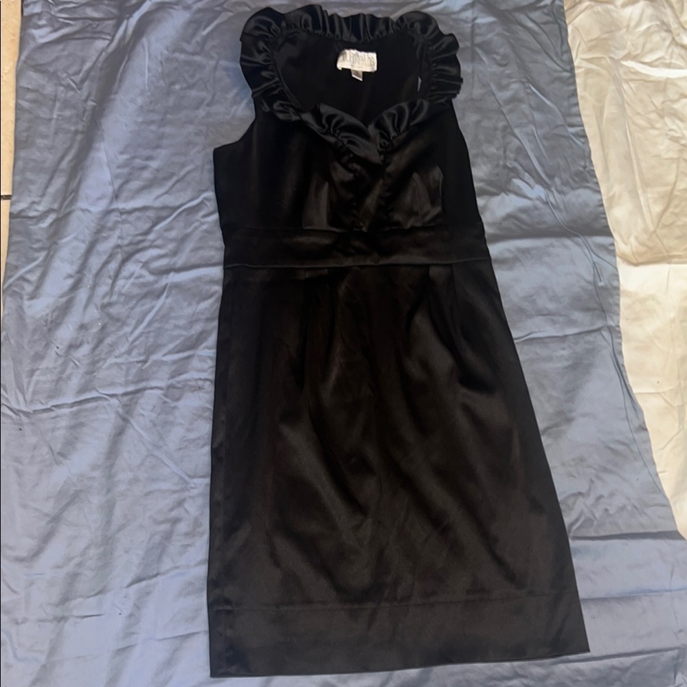 Julian Taylor Black Sheath Mini Dress V-neck Sleeveless
